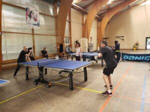 Tournois de Ping-pong avec les salariés de St Gobain