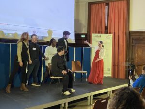 théâtre de sensibilisation présenté par des stagiaires